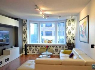 2101 City Pl, Edgewater, NJ 07020