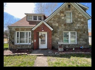 703 N Rubey St, Macon, MO 63552