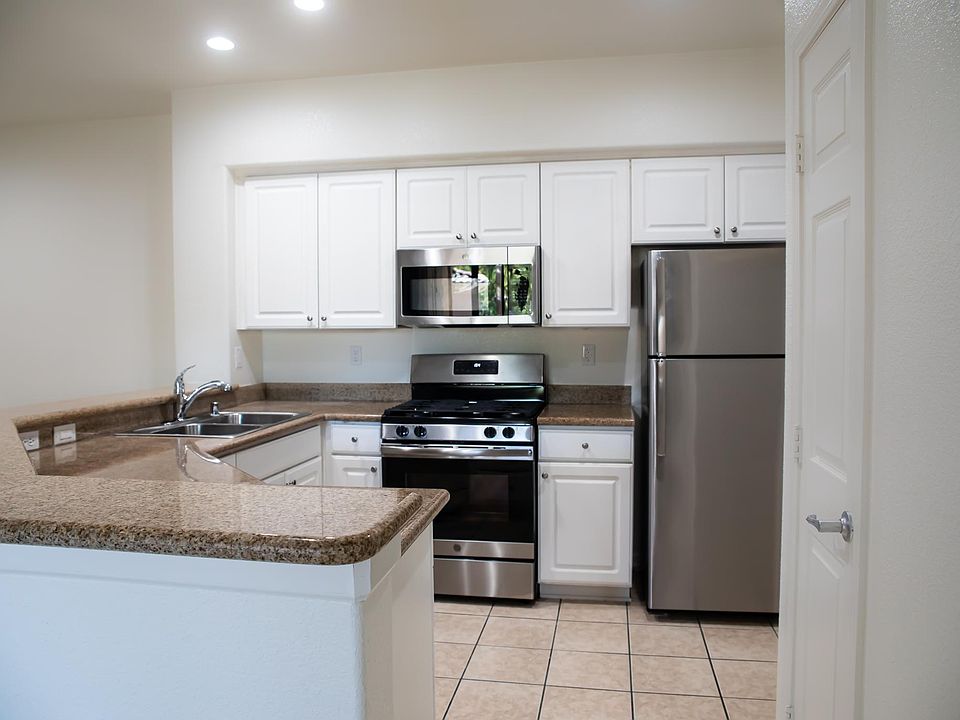 1st image of 2580 Northside Dr APT 115