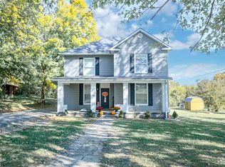 9911 Oak St, Whitesville, KY 42378