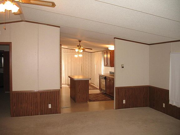 4th image of 2653 Highway 39