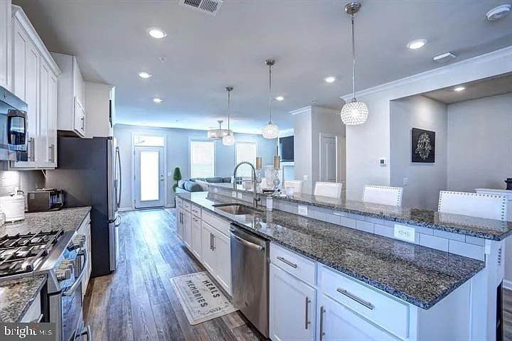 20752 Wood Quay Dr — Photo 3