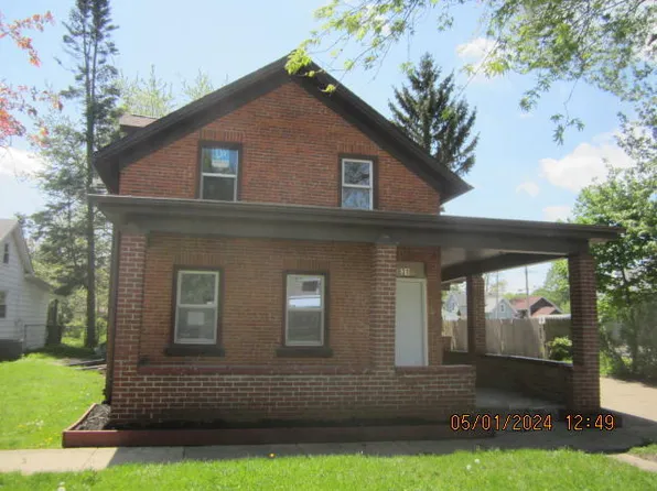 631 W 5th St, Monroe, MI 48161