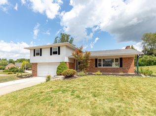 625 Dushane Dr, Bellefontaine, OH 43311