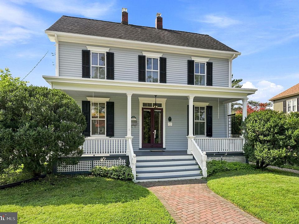 1st image of 50 Union St