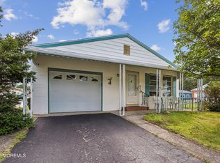 2 Kelowna Court, Toms River, NJ 08757
