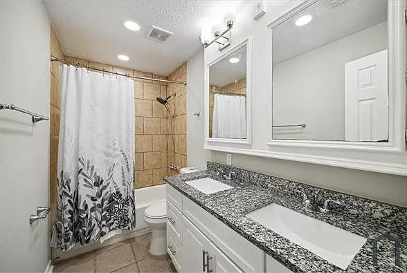 209 Stewart St — Photo 13