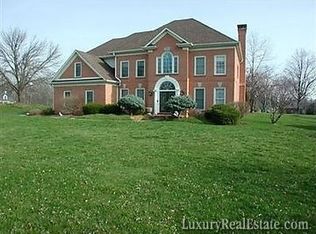 210 Walker Ln, Edgewood, KY