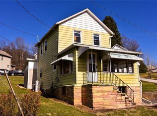 710 1st St, Ernest, PA 15739