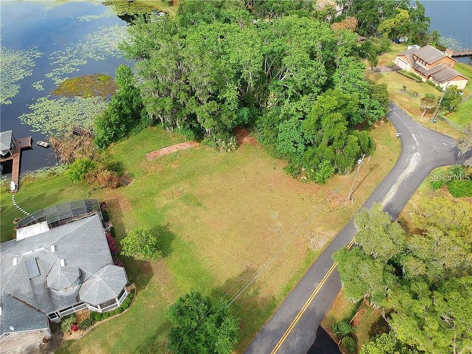 1st image of 9343 Lake Hickory Nut Dr