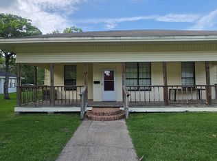 940 Roosevelt Dr, Silsbee, TX 77656