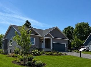 216 Lexi Ln, Baldwinsville, NY 13027