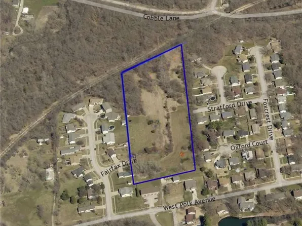 Fairfax Dr, Charleston, IL 61920