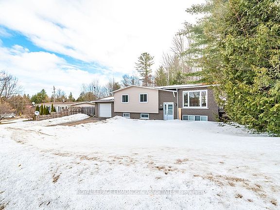2nd image of 65 Armstrong Rd