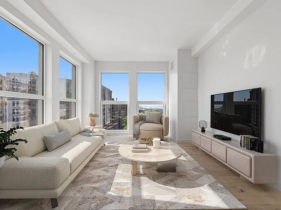 4th image of 636 W 158th St #13B