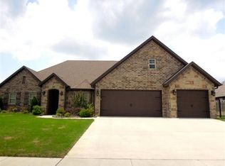 4817 N Brandywine Dr, Fayetteville, AR 72764