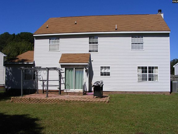 2nd image of 213 Fox Crossing Rd