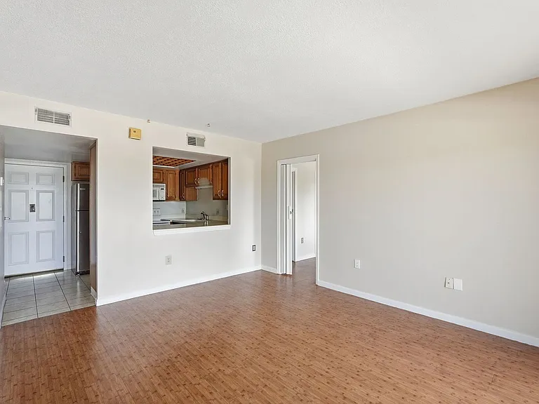 10330 W Thunderbird Blvd #C319 — Photo 12