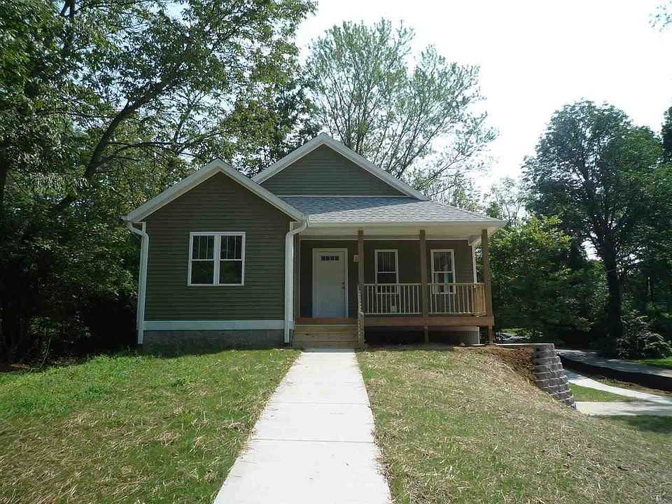 1st image of 804 N Oolitic Dr