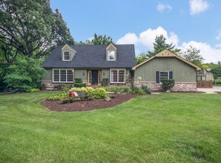 33 Ponderosa Dr, Yorkville, IL 60560