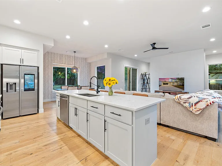 22218 Briarcliff Dr — Photo 15