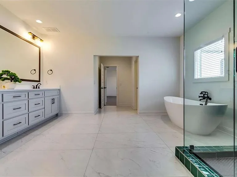 155 Dean Dr — Photo 48