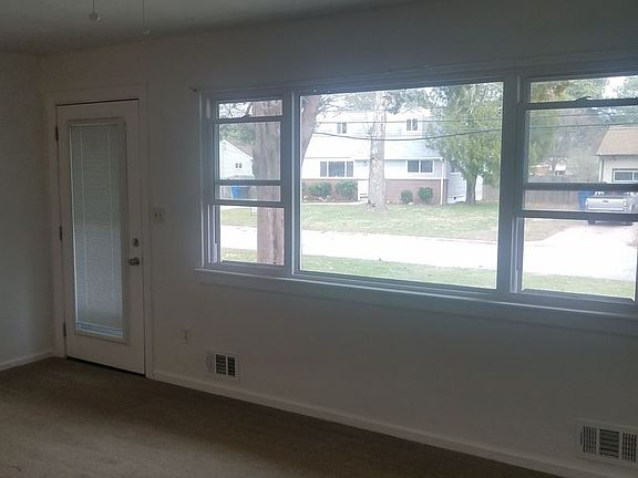 2nd image of 521 Jacqueline Ave