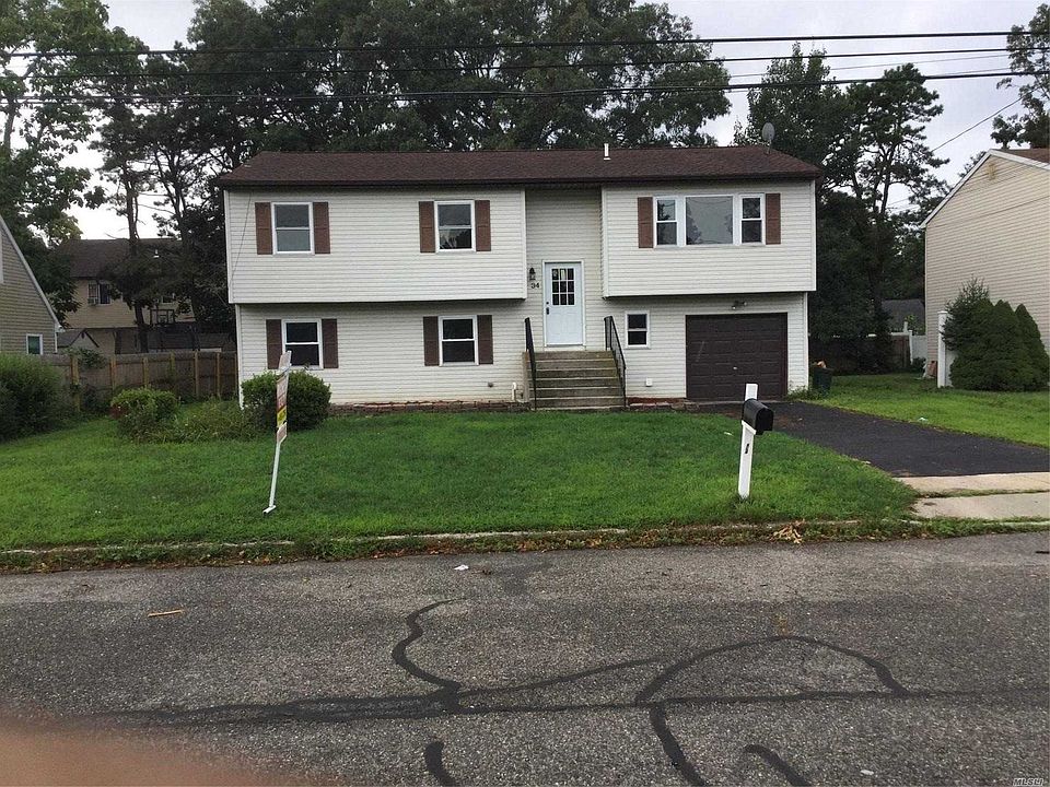 1st image of 34 S 26th St