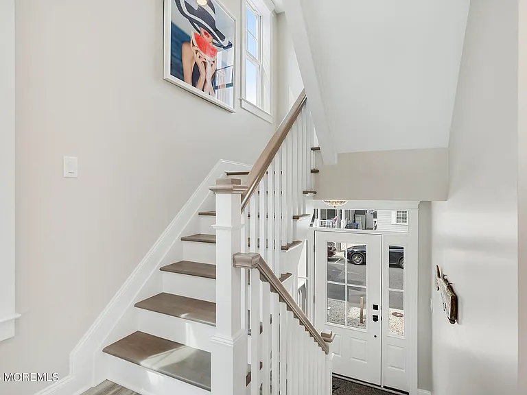 53 Fort Ave — Photo 30