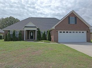 2570 Foxcroft Cir, Sumter, SC 29154