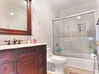 Rented by MAC Realty NY