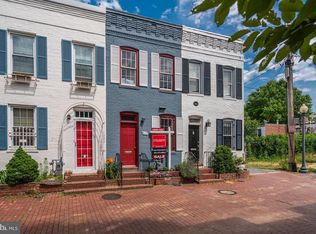 913 Hughes Mews NW, Washington, DC