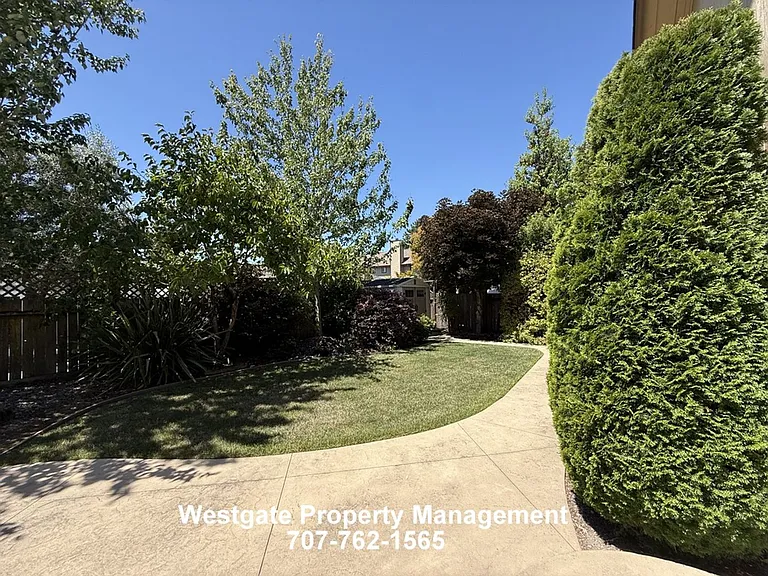 1604 Cerro Sonoma Cir — Photo 9
