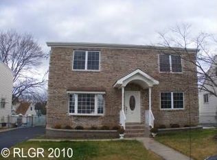 35 Riverview Ave, Lodi, NJ 07644