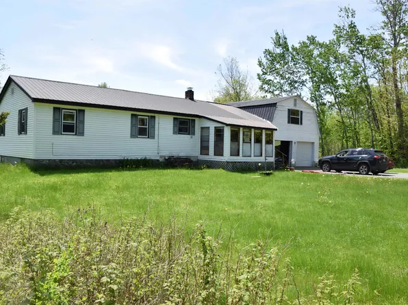 445 North Road, Lancaster, NH 03584