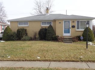 77 Delta Rd, Amherst, NY 14226