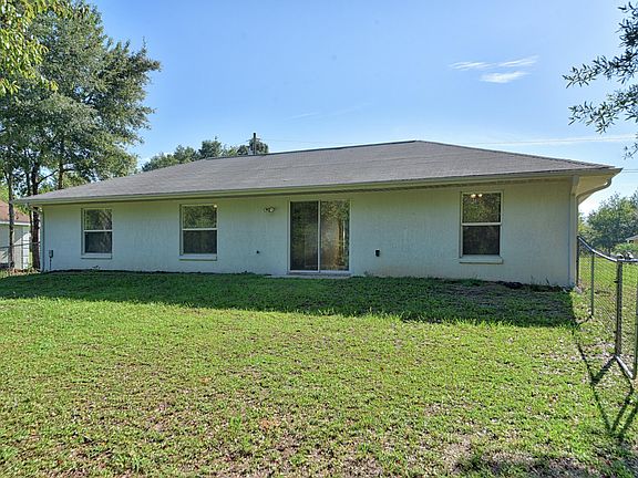 4th image of 18 Aspen Dr
