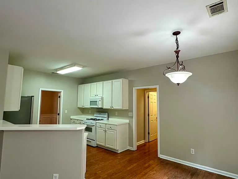 1023 Tanners Point Dr — Photo 22