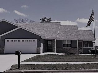 1515 Lena Ln, Fort Atkinson, WI 53538