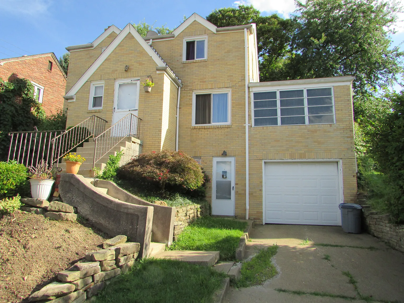 160 Summerfield Dr photo 1