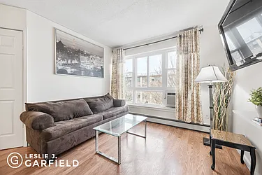 Rented by Leslie J. Garfield