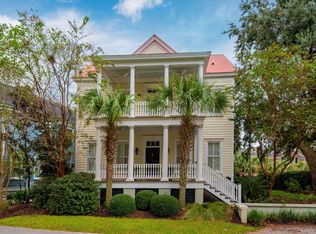 32 Eastlake Rd, Mount Pleasant, SC 29464