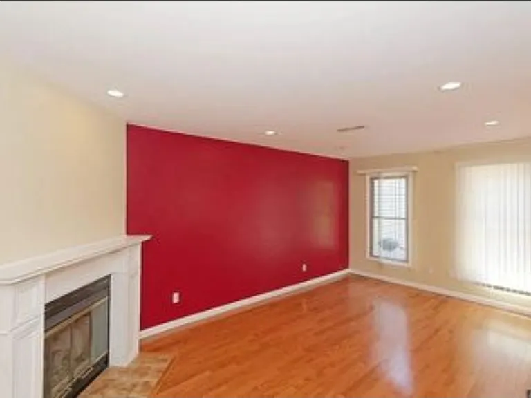 11 Cromwell Dr — Photo 5