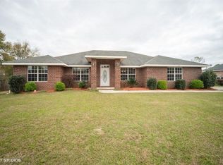 2863 Wallace Lake Rd, Pace, FL 32571
