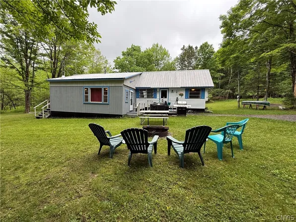 2036 Thornapple Rd, Remsen, NY 13438