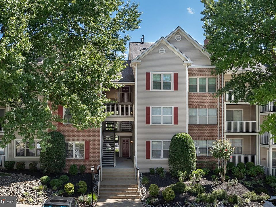 1st image of 6832 I Hayley Ridge Way #I