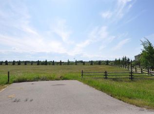 306059 24th St W, Foothills No. 31, AB T0L 0X0