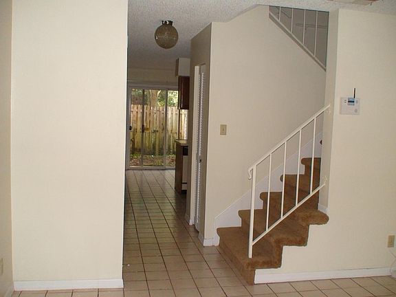 3rd image of 5709 Bratton Dr