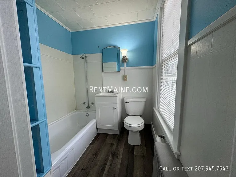 145 Essex St #C — Photo 8