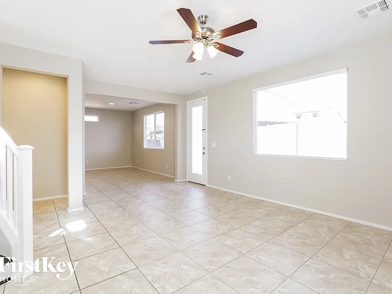 4148 Seclusion Bay Ave — Photo 3